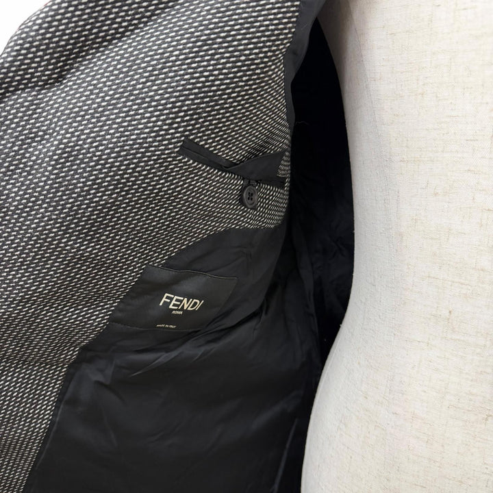 未使用品□FENDI フェンディ FF0289 ウール 100％ 変形ラペル 総柄 ロング チェスターコート グレー系 50 イタリア製 正規品 メンズ