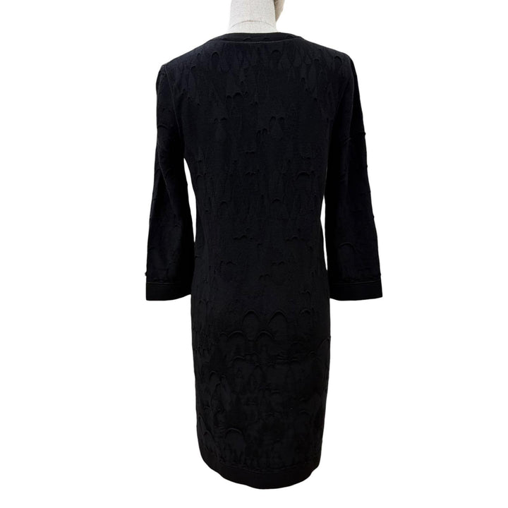 美品☆CHANEL シャネル P41784 ウール100％ ココマークプレート 長袖 ニット ドレス ワンピース ブラック 36 仏製 正規品 レディース