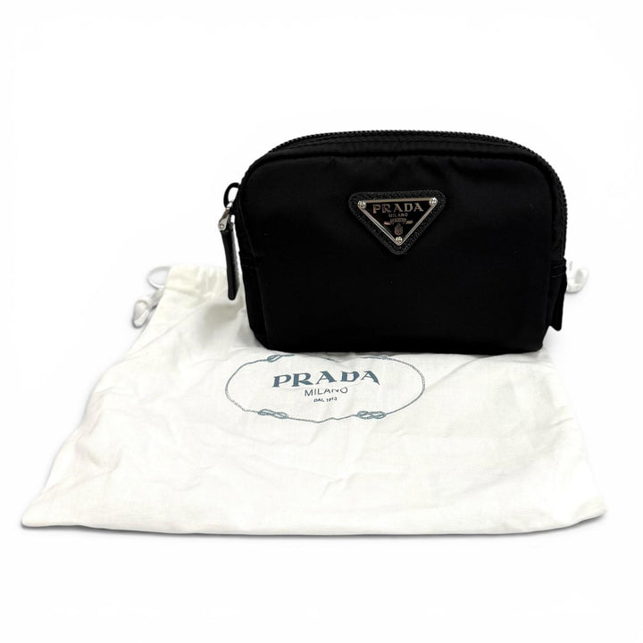 極美品★PRADA プラダ 1ND339 マイクロ Re-Nylon ポーチ FRIDタグ付 トライアングルロゴ 化粧ポーチ ブラック イタリア製 保存袋付