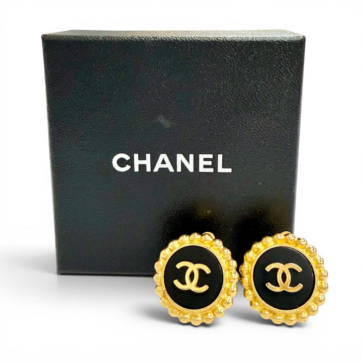 極美品△CHANEL シャネル ヴィンテージ 95A ココマーク バイカラー イヤリング 両耳用 ゴールド ブラック フランス製 レディース 箱付き