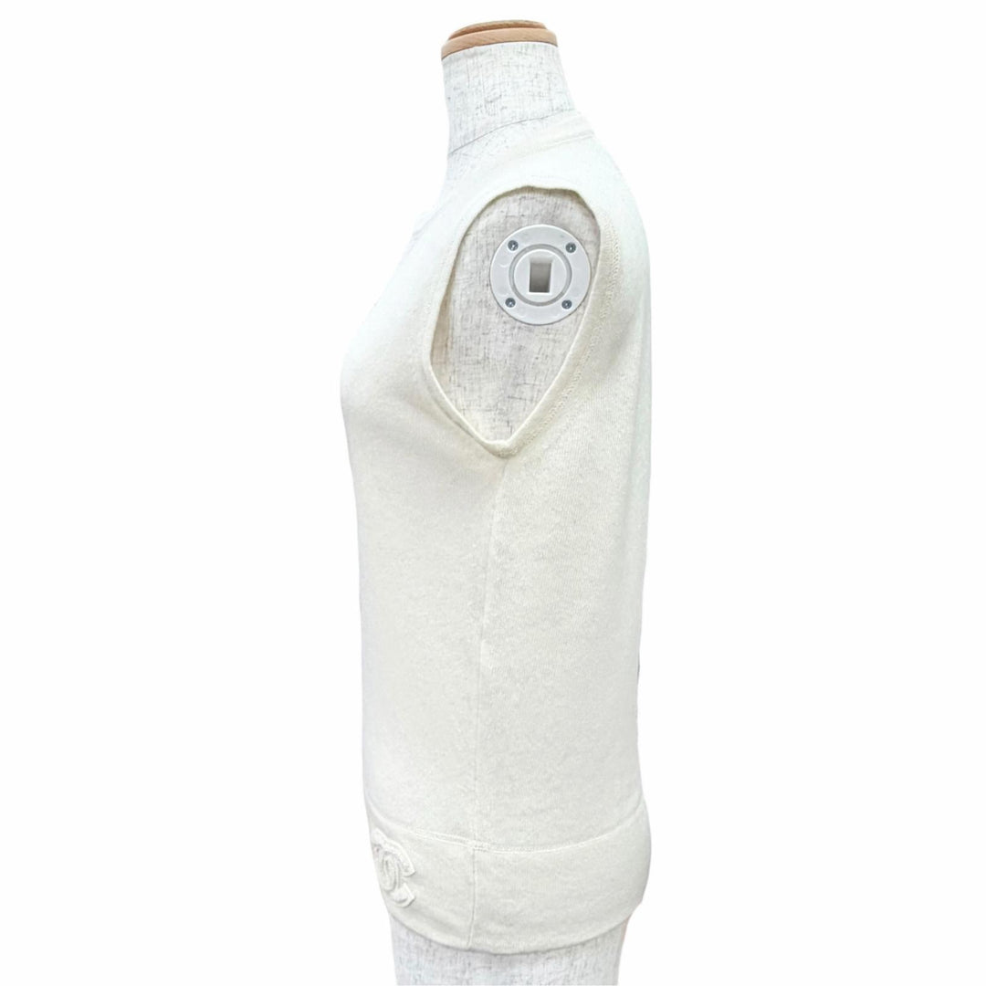 美品△CHANEL シャネル ヴィンテージ 01A P18160 カシミヤ100％ ココマーク ノースリーブニット ベスト アイボリー EU 38 英国製 正規品