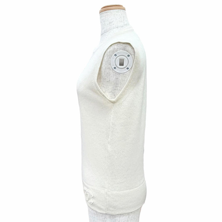 美品△CHANEL シャネル ヴィンテージ 01A P18160 カシミヤ100％ ココマーク ノースリーブニット ベスト アイボリー EU 38 英国製 正規品
