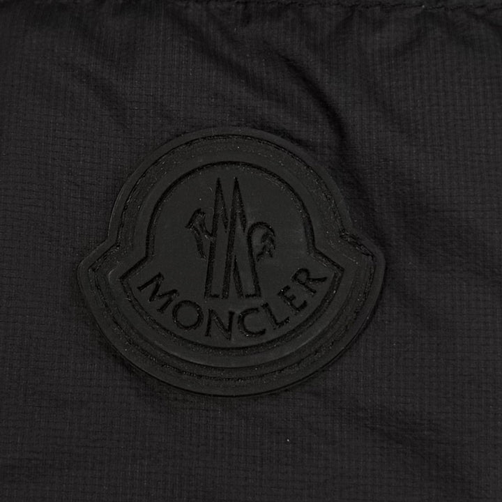 極美品▼MONCLER モンクレール 24-25AW MASAC ロゴワッペン フーデッド ZIP ダウンジャケット 4 正規品 メンズ ガーメント・ハンガー付き