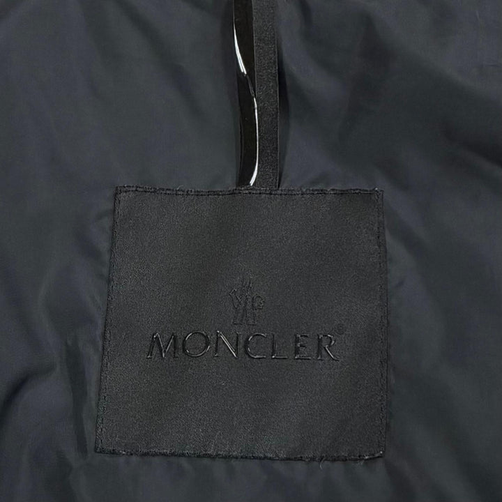 極美品▼MONCLER モンクレール 24-25AW MASAC ロゴワッペン フーデッド ZIP ダウンジャケット 4 正規品 メンズ ガーメント・ハンガー付き