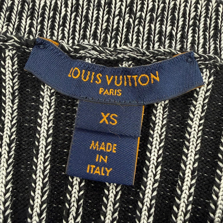 極美品☆LOUIS VUITTON ルイヴィトン 22SS LVロゴボタン トランペットスリーブ 長袖ニット カーディガン トップス ブラック系 XS 正規品