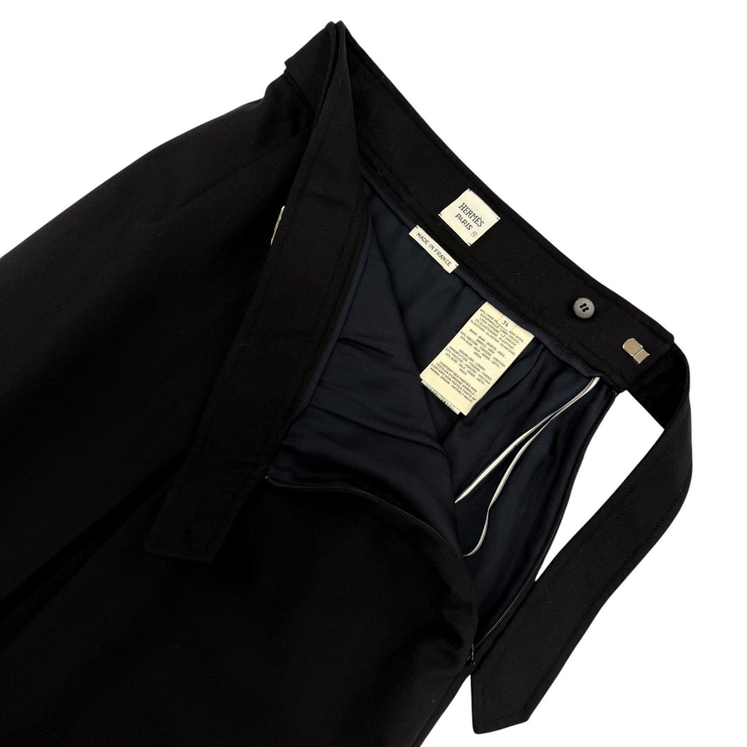 極美品☆HERMES エルメス 22AW 2H0304DN ウール ベルトデザイン 膝丈 フレアスカート ブラック 34 フランス製 正規品 レディース