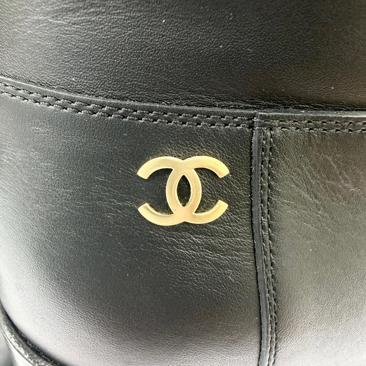 美品☆CHANEL シャネル G32009 ココマーク レザー ロングブーツ ブラック ゴールド金具 37.5 イタリア製 レディース 箱・保存袋付き
