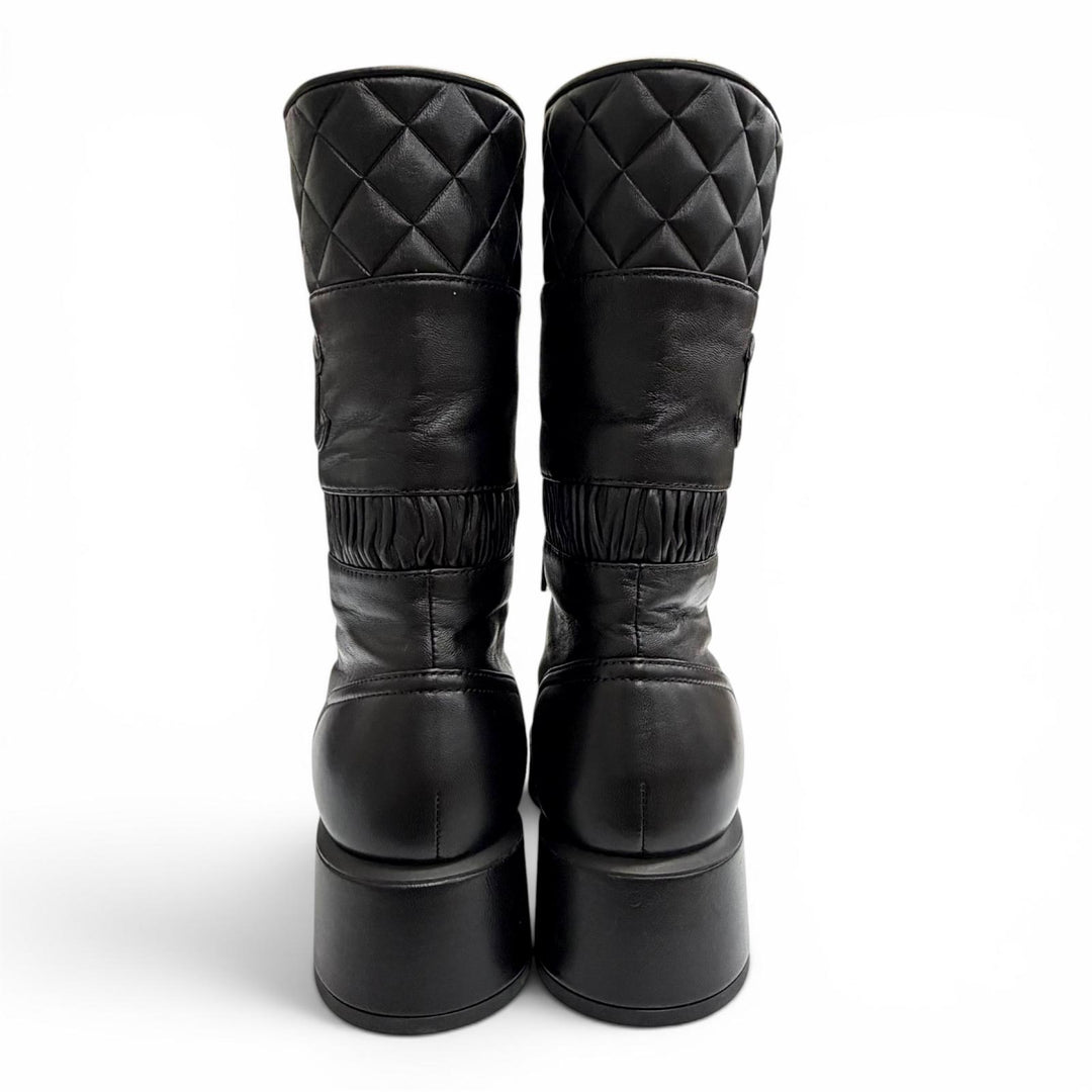 極美品△CHANEL シャネル G37956X01000 ココマーク マトラッセ レースアップ レザーショートブーツ ブラック 37.5 イタリア製 保存袋付き