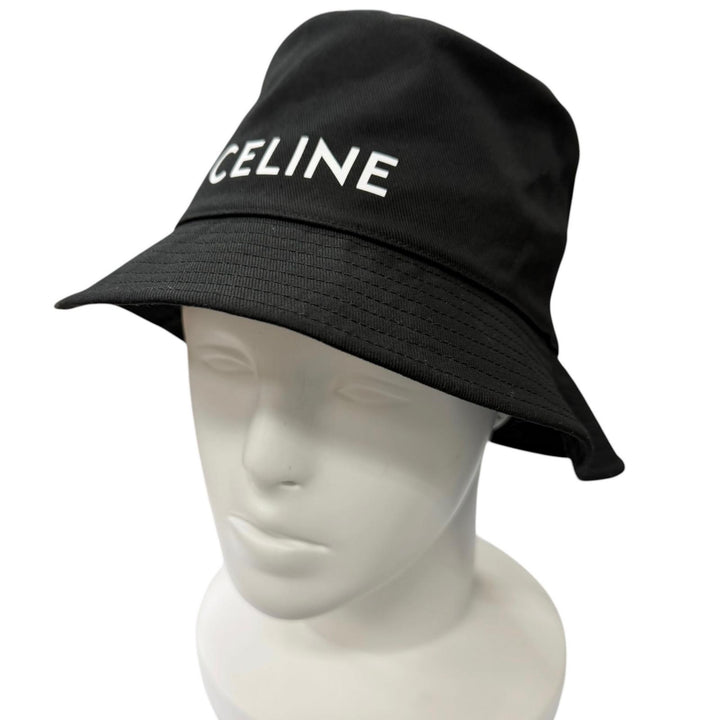 美品□CELINE セリーヌ 2AU5B968P ロゴプリント コットンギャバジン バケットハット 帽子 ブラック S フランス製 正規品 メンズ 箱付き