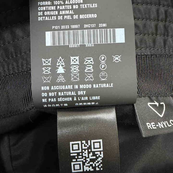 極美品□PRADA プラダ 2023年製 2HC137 子牛革 Re-Nylon トライアングルロゴ バケットハット ブラック XL イタリア製 正規品 保存袋付き