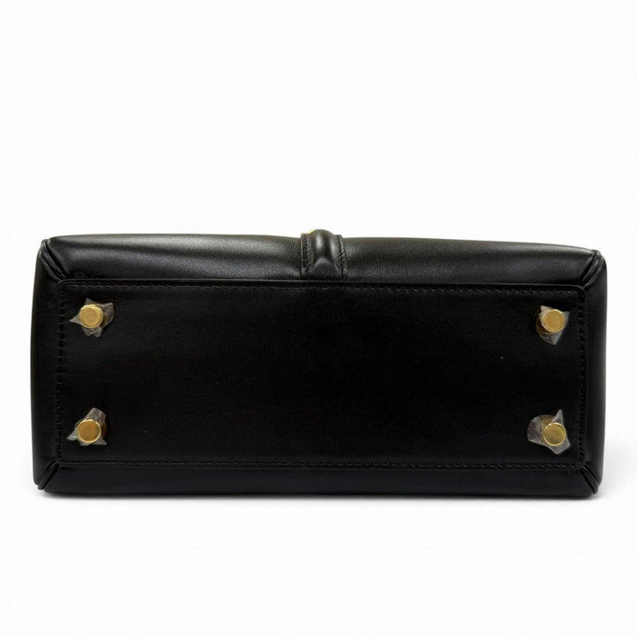 美品☆CELINE セリーヌ スモール 16 セーズ サチネイテッドカーフスキン 2WAY ハンドバッグ ショルダーバッグ ブラック 定価616000円