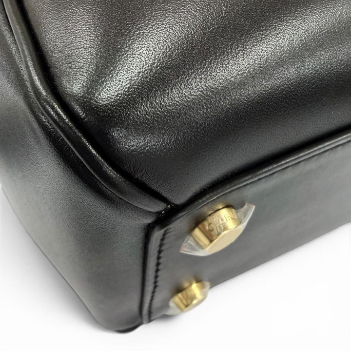 美品☆CELINE セリーヌ スモール 16 セーズ サチネイテッドカーフスキン 2WAY ハンドバッグ ショルダーバッグ ブラック 定価616000円