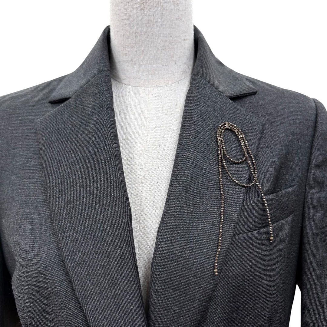美品☆Brunello Cucinelli ブルネロクチネリ バージンウール100％ モニーレ・ピンバッチ付 テーラードジャケット グレー 38 伊製 正規品
