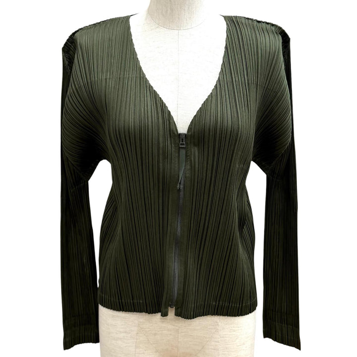 極美品★PLEATS PLEASE プリーツプリーズ イッセイミヤケ 23AW PP33JC133 Vネック 長袖 ジップ カーディガン カーキ 3 日本製 正規品