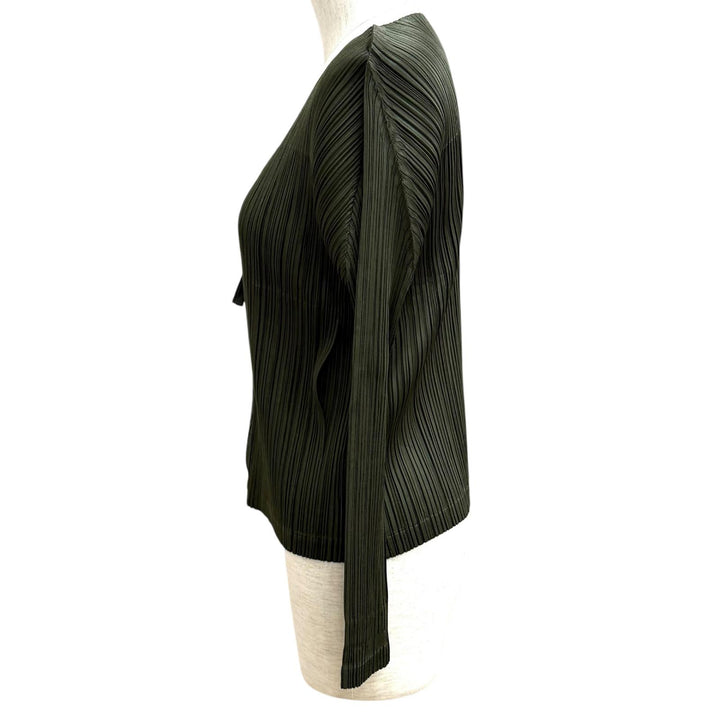 極美品★PLEATS PLEASE プリーツプリーズ イッセイミヤケ 23AW PP33JC133 Vネック 長袖 ジップ カーディガン カーキ 3 日本製 正規品