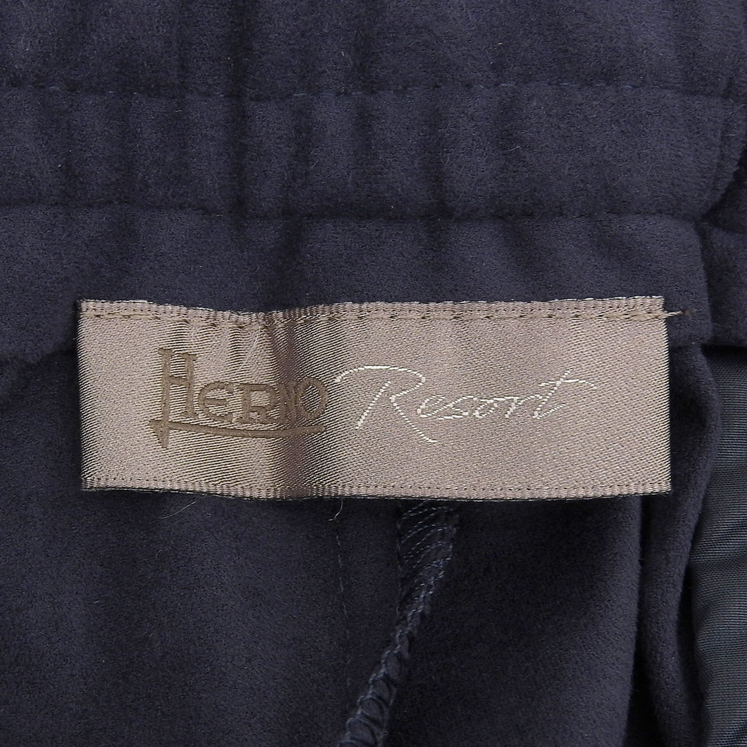 未使用品▲HERNO Resort ヘルノ リゾート 2023年製 PT00005UR イージーカーゴパンツ テーパードパンツ ネイビー M 正規品 メンズ