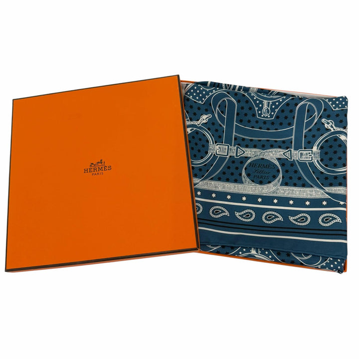 極美品☆HERMES エルメス カレ55 エプロン・ドール・バンダナ シルク100％ スカーフ ブルー系 フランス製 レディース 箱付き