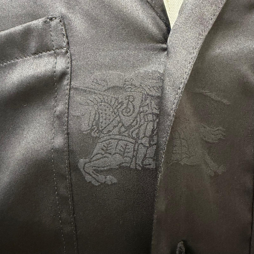 未使用品□BURBERRY バーバリー 8071382 シルク100％ ロゴ総柄 オープンカラー 開襟 半袖 アロハシャツ ブラック L 正規品 メンズ