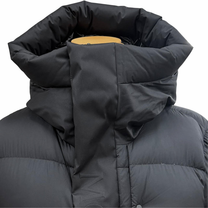 美品▼MONCLER モンクレール 2025年製 MADEIRA ロゴワッペン付き フーデッド ダブルジップアップ ダウンジャケット ブラック 2 正規品