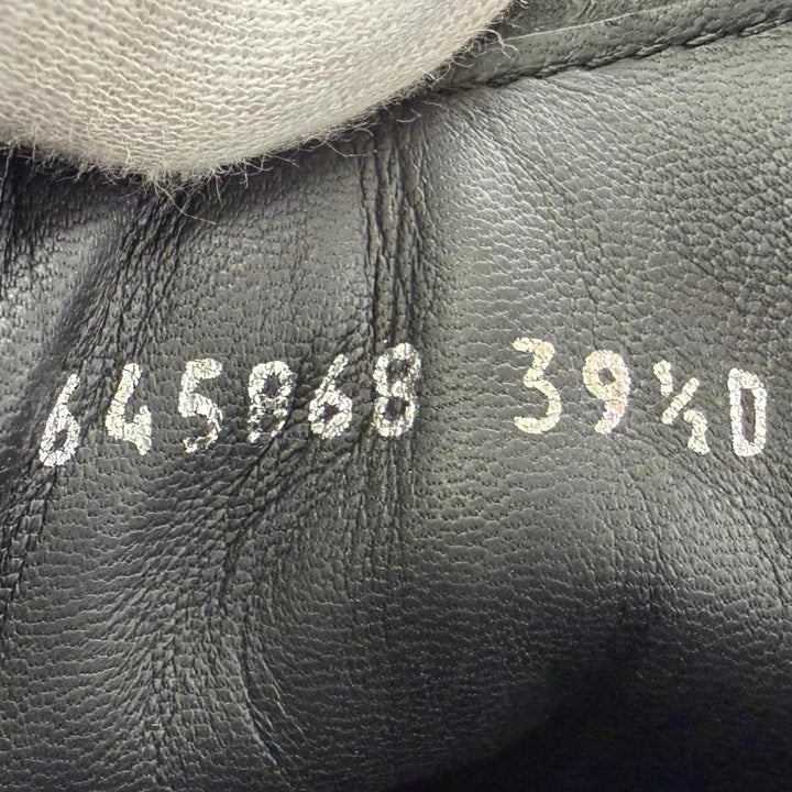 美品☆Alexander McQueen アレキサンダーマックイーン 645868 レザー リフレクターロゴ スニーカー ブラック 39.5 イタリア製 レディース
