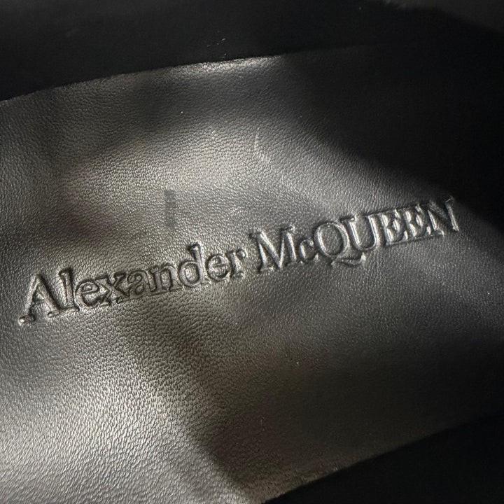 美品☆Alexander McQueen アレキサンダーマックイーン 645868 レザー リフレクターロゴ スニーカー ブラック 39.5 イタリア製 レディース