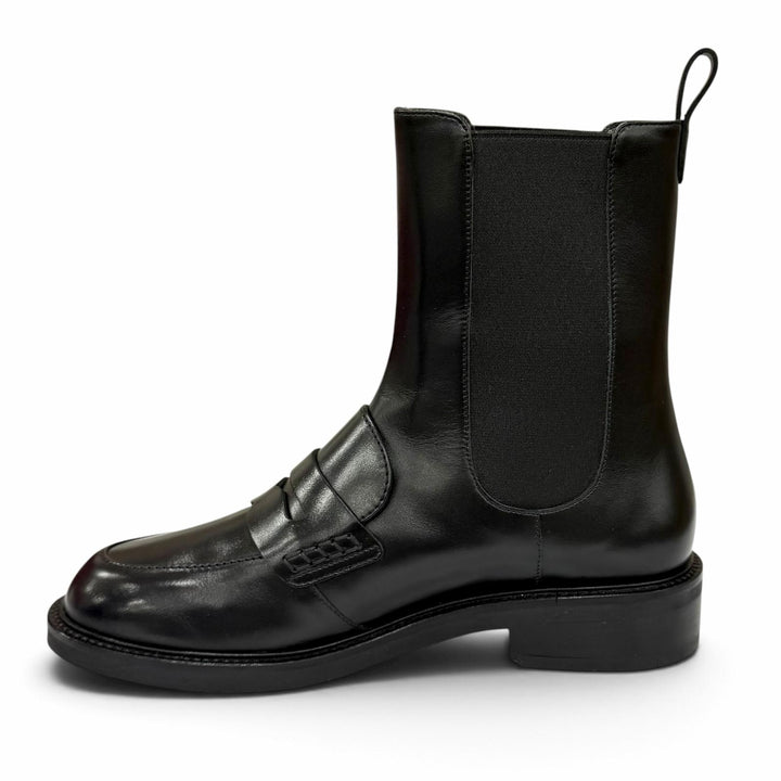 極美品★BALLY バリー ロゴ刻印 サイドゴア レザー ショートブーツ ブラック 37 イタリア製 レディース 箱付き
