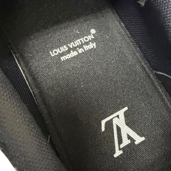 極美品□LOUIS VUITTON ルイヴィトン 2023年製 LV トレイナーライン モノグラムデニム ローカットスニーカー ブラック 9.5 イタリア製