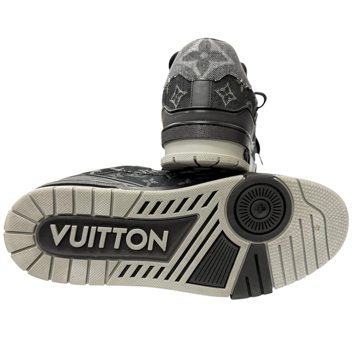 極美品□LOUIS VUITTON ルイヴィトン 2023年製 LV トレイナーライン モノグラムデニム ローカットスニーカー ブラック 9.5 イタリア製