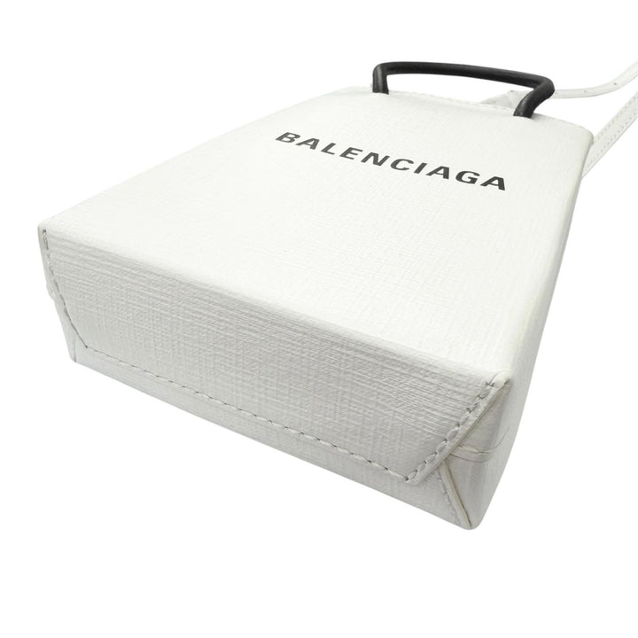 極美品□BALENCIAGA バレンシアガ 593826 ロゴ入り レザー ショッピング フォンホルダー ショルダーバッグ ホワイト メンズ 保存袋付き