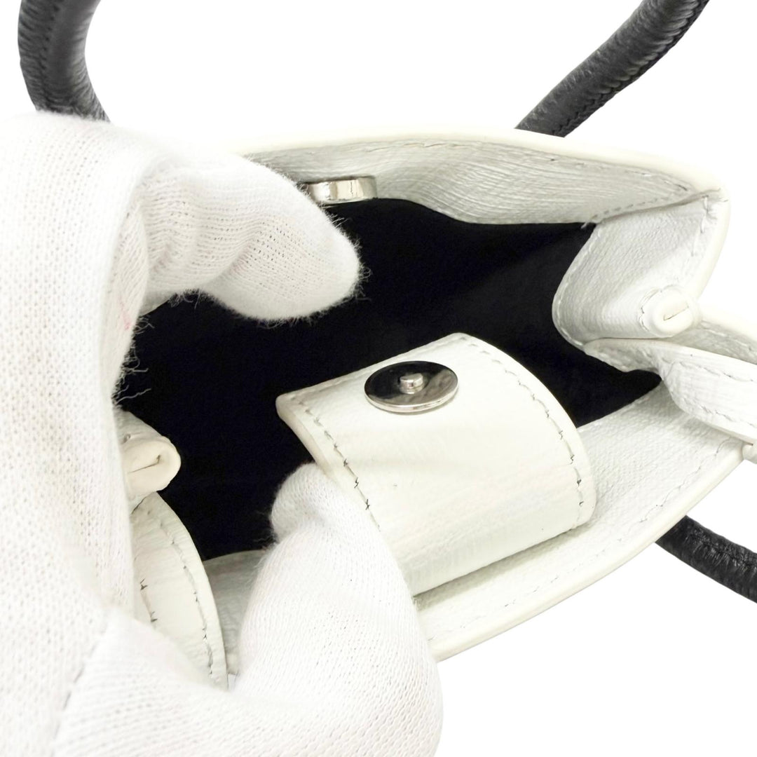 極美品□BALENCIAGA バレンシアガ 593826 ロゴ入り レザー ショッピング フォンホルダー ショルダーバッグ ホワイト メンズ 保存袋付き