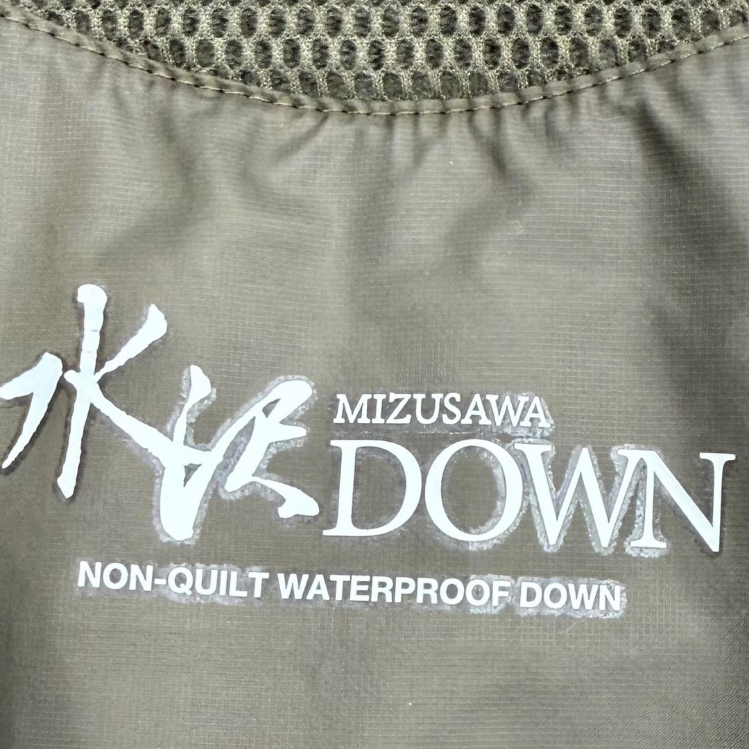 美品▼DESCENTE ALLTERRAIN MIZUSAWA DOWN デサントオルテライン 水沢ダウン DAMUGK30U Mountaineer WZIPUP ダウンジャケット L 正規品