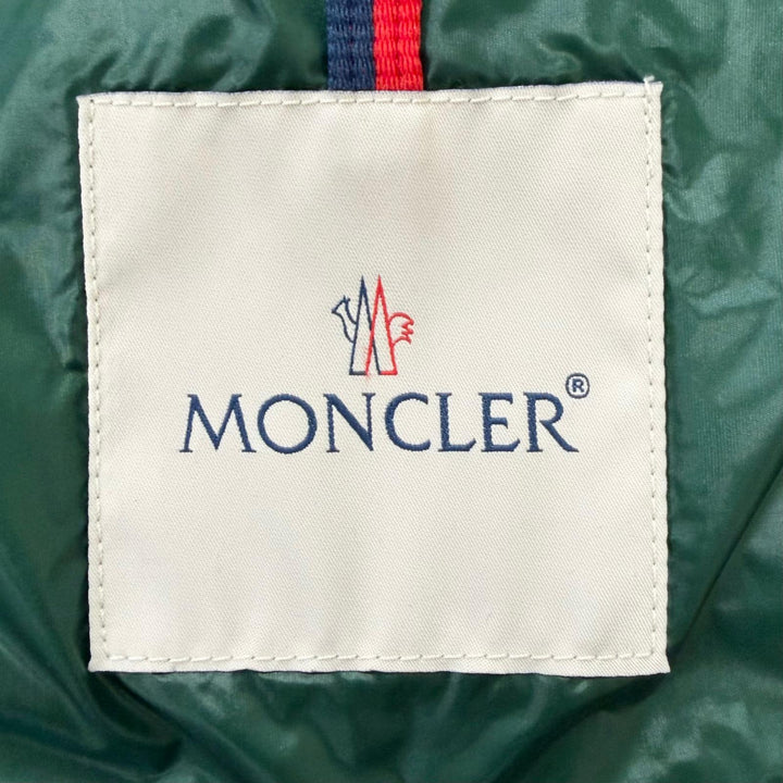 美品□MONCLER モンクレール F10911A11600 PETICHET GIUBBOTTO ロゴワッペン ライト ダウンジャケット グリーン 1 正規品 メンズ