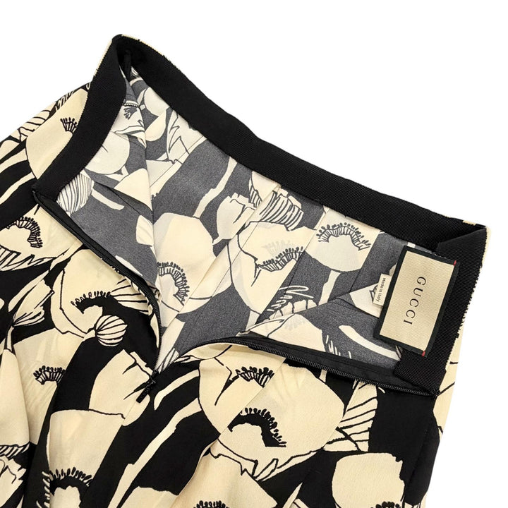 極美品△GUCCI グッチ 409370 シルク100％ ポピーフラワー 総柄 ロング プリーツスカート ベージュ ブラック 38 正規品 ガーメント付き