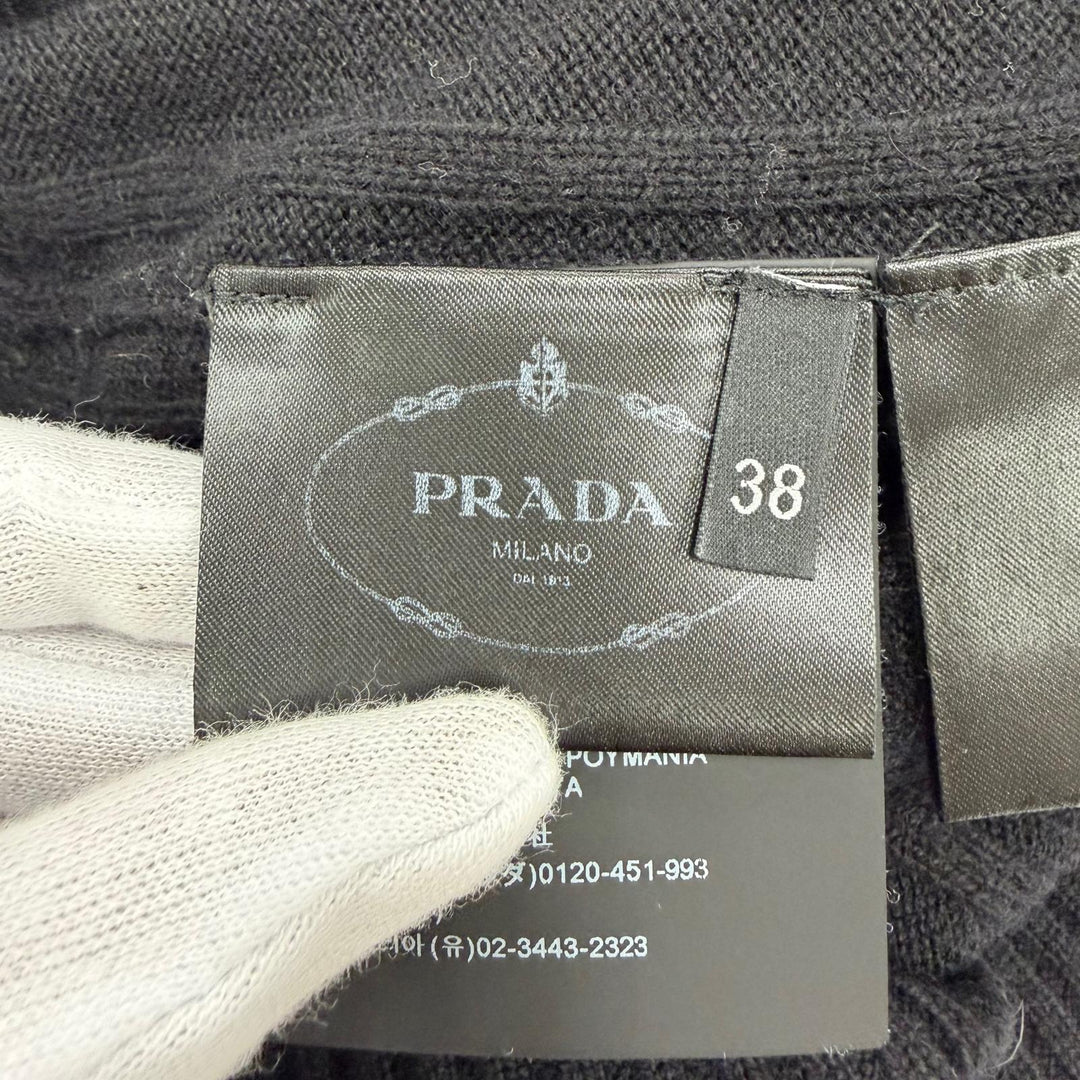 美品☆PRADA プラダ P24M26 バージンウール カシミヤ混 ロゴ刺繍 長袖 リブ ニット セーター トップス ブラック 38 正規品 レディース