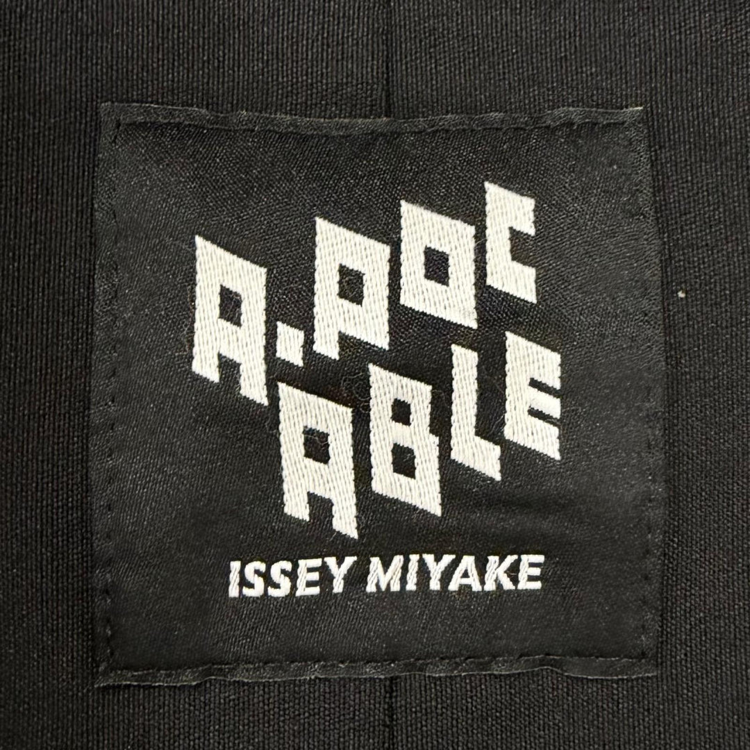 極美品□A-POC ABLE ISSEY MIYAKE エイポックエイブル イッセイミヤケ 24AW AT43-FD900-15 TYPE-S BASICS ジャケット 日本製 正規品
