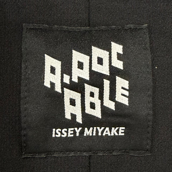 極美品□A-POC ABLE ISSEY MIYAKE エイポックエイブル イッセイミヤケ 24AW AT43-FD900-15 TYPE-S BASICS ジャケット 日本製 正規品