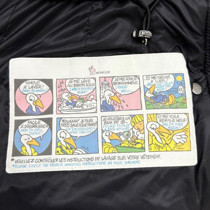美品☆MONCLER モンクレール C20934930005 HERMINE エルミンヌ ロゴワッペン・フード付 ZIP ダウンコート ブラック 0 正規品 レディース