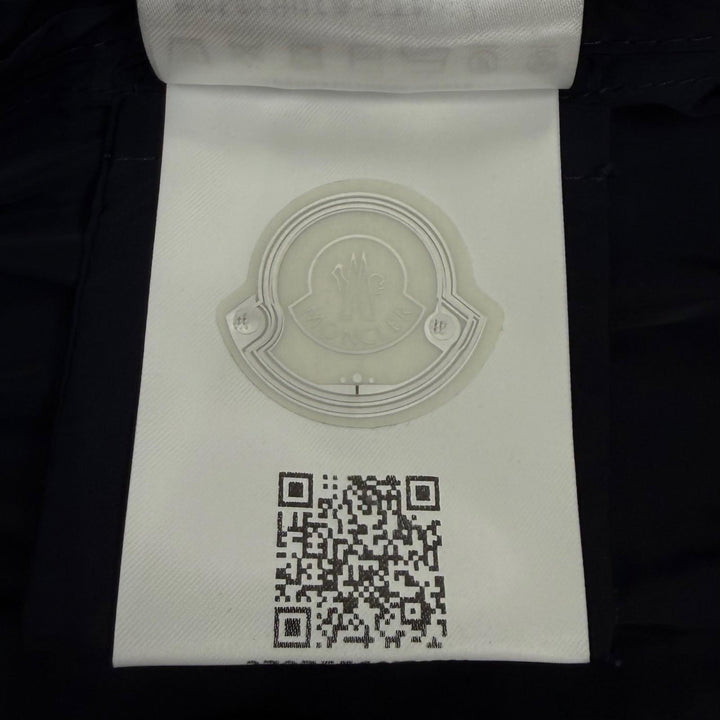 美品★MONCLER モンクレール F10931C70900 MALACHITE フード収納 ロゴワッペン付 比翼仕立て コート ネイビー 1 正規品 ハンガー付き