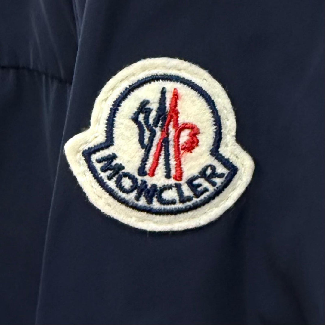 美品★MONCLER モンクレール F10931C70900 MALACHITE フード収納 ロゴワッペン付 比翼仕立て コート ネイビー 1 正規品 ハンガー付き