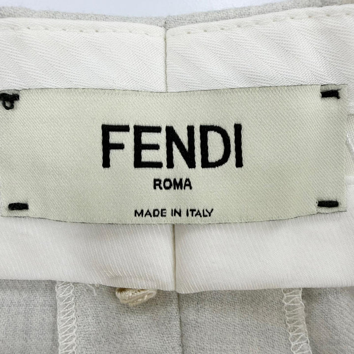 極美品☆FENDI フェンディ 2023年製 FR6533 ウール100％ ハイウエスト スリムフィット ショートパンツ グレー 36 イタリア製 正規品