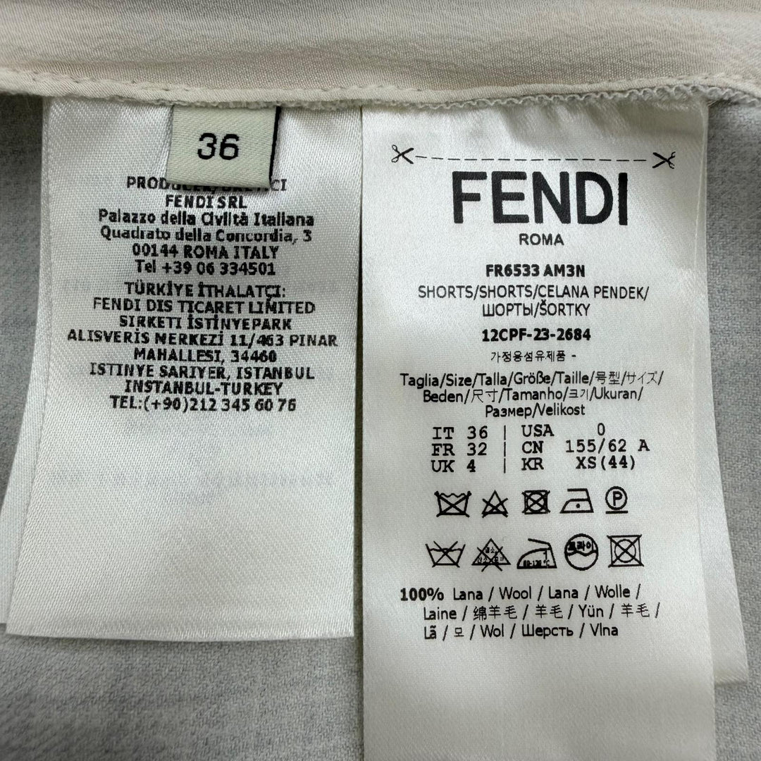 極美品☆FENDI フェンディ 2023年製 FR6533 ウール100％ ハイウエスト スリムフィット ショートパンツ グレー 36 イタリア製 正規品