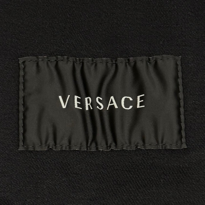 美品▼VERSACE ヴェルサーチ 2023年製 1014411 バロッコ メデューサボタン デニムジャケット 48 正規品 メンズ ガーメント・ハンガー付