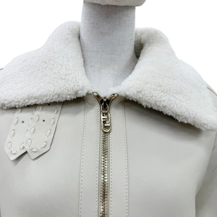 極美品☆FENDI フェンディ FM5290 羊革 FFロゴ金具 ラムスキン シアリングジャケット ムートンジャケット ベージュ 38 イタリア製 正規品