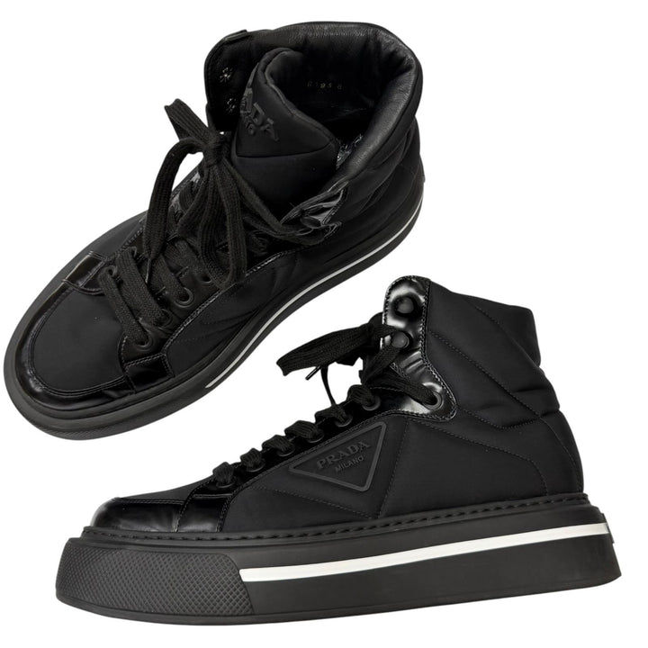 美品□PRADA プラダ 2TG183 レザー使い トライアングルロゴ Re-Nylon ハイカットスニーカー ブラック 8 イタリア製 メンズ 保存袋付き
