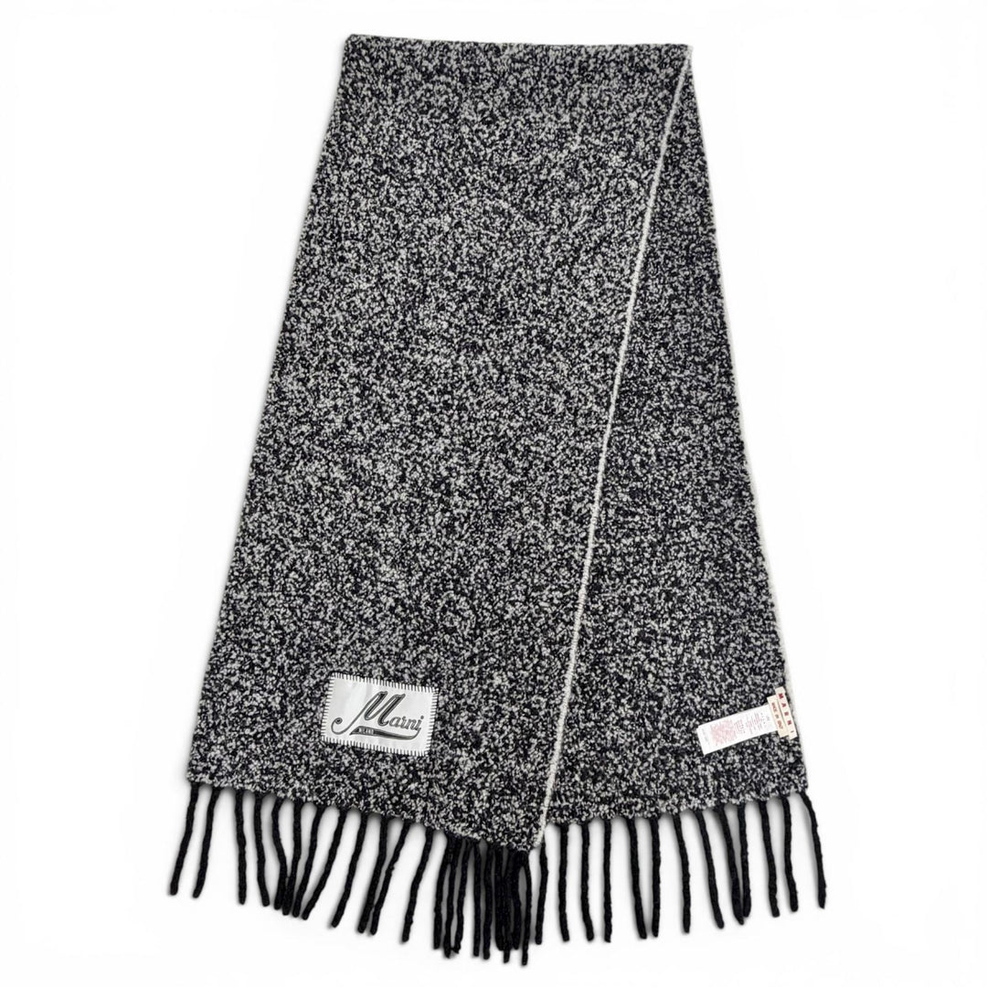 極美品△MARNI マルニ 25AW SCMC0145Y0 アルパカ ロゴワッペン ブークレ織り フリンジ ロング マフラー ブラック ホワイト 伊製 正規品