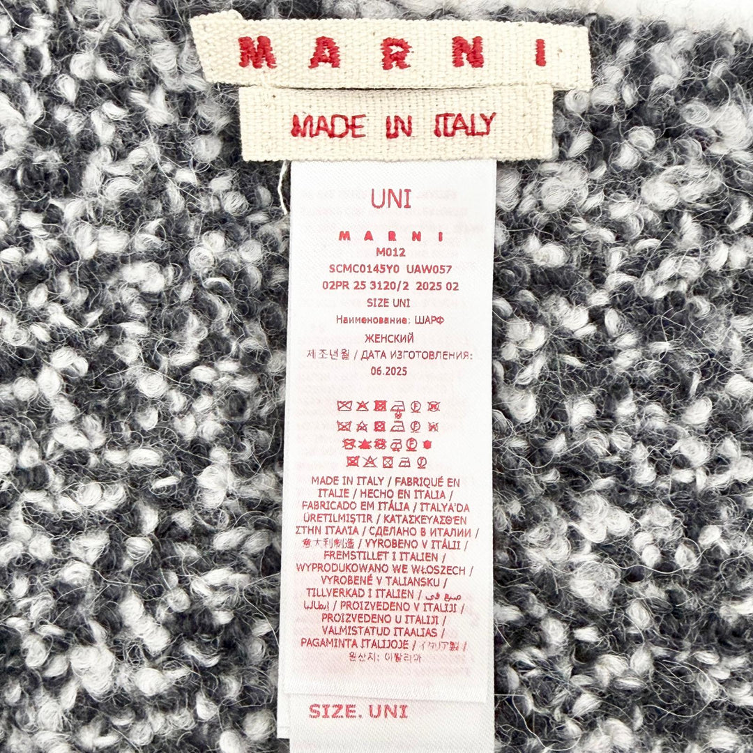 極美品△MARNI マルニ 25AW SCMC0145Y0 アルパカ ロゴワッペン ブークレ織り フリンジ ロング マフラー ブラック ホワイト 伊製 正規品