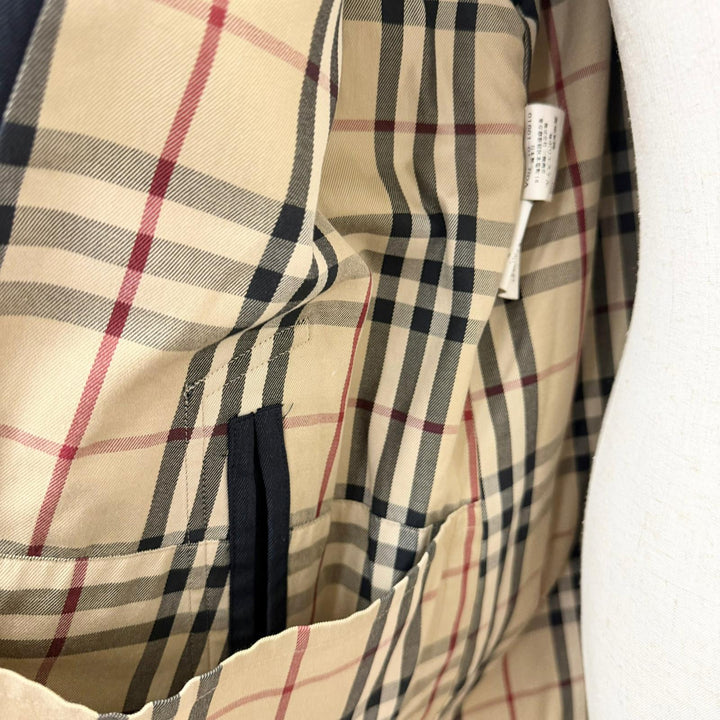 美品□BURBERRY LONDON バーバリーロンドン シルク カシミヤ混 裏ノバチェック柄 ステンカラーコート ネイビー 92-170-5 日本製 正規品