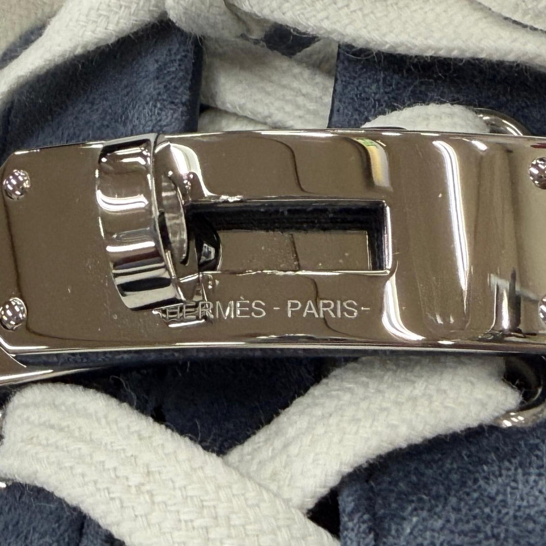 美品▼HERMES エルメス 2023年製 スウェードレザー デイ ケリーバックル レースアップ ローカットスニーカー ネイビー 42.5 伊製 メンズ