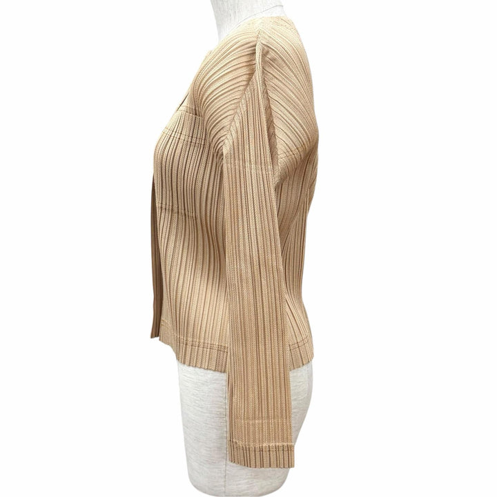 美品★PLEATS PLEASE プリーツプリーズ イッセイミヤケ 25SS PP51JC602 ロゴボタン付き DENIM カーディガン ベージュ 3 日本製 正規品