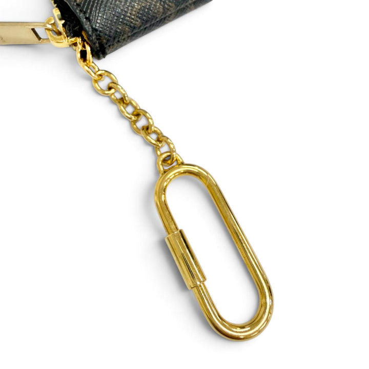 美品△CELINE セリーヌ トリオンフキャンバス マカダム柄 キーチェーン付き ZIP コインケース ブラウン ゴールド金具 伊製 レディース